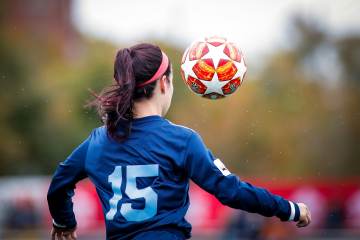 瓜帅的“贪婪”奏效！曼城三线狂飙，英格兰足坛要变天？（配图示意）